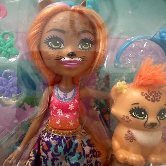 Nwt Enchantimals Glam Party Cheetah Doll with Extra Long Hair - Picture 2 of 3